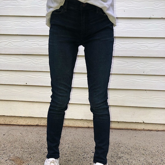 Amercrombie and Fitch jeans - Picture 1 of 2